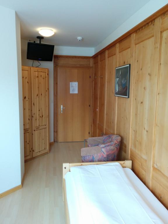 Hotel Terminus Samedan Cameră foto