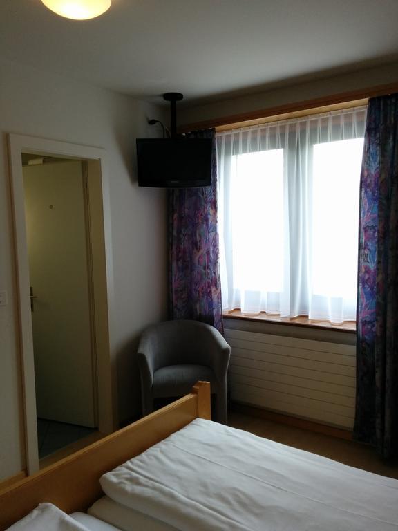 Hotel Terminus Samedan Cameră foto